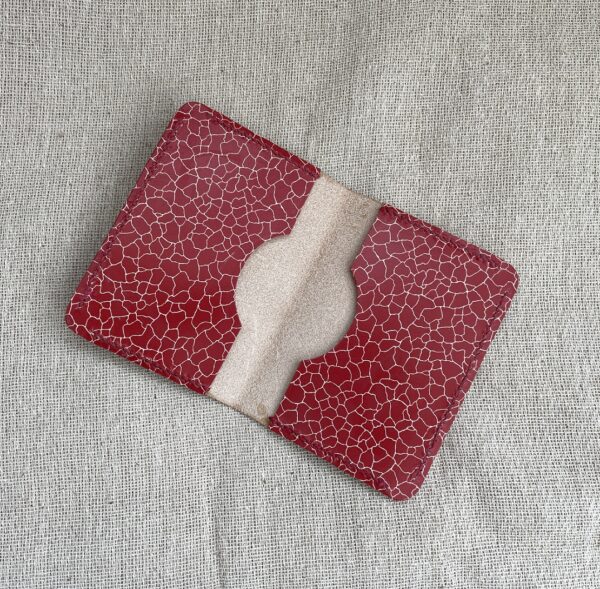Chirton. Leather three pocket folding card holder - Image 4